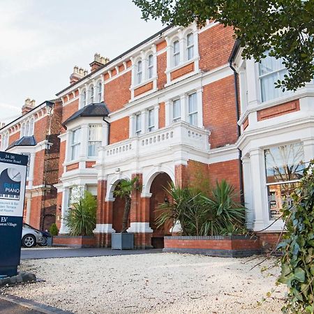 The Blue Piano Guesthouse バーミンガム エクステリア 写真