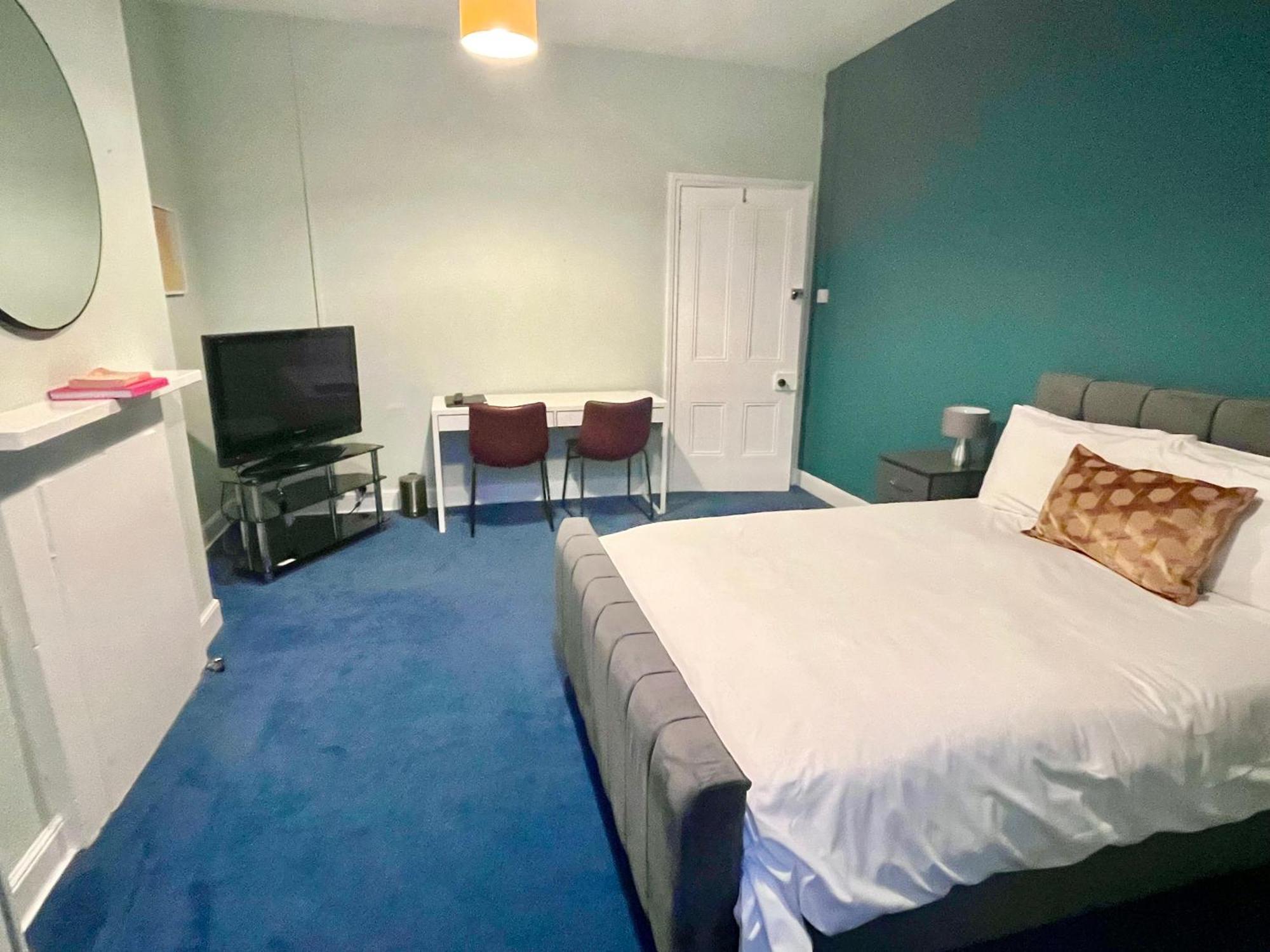 The Blue Piano Guesthouse バーミンガム 部屋 写真